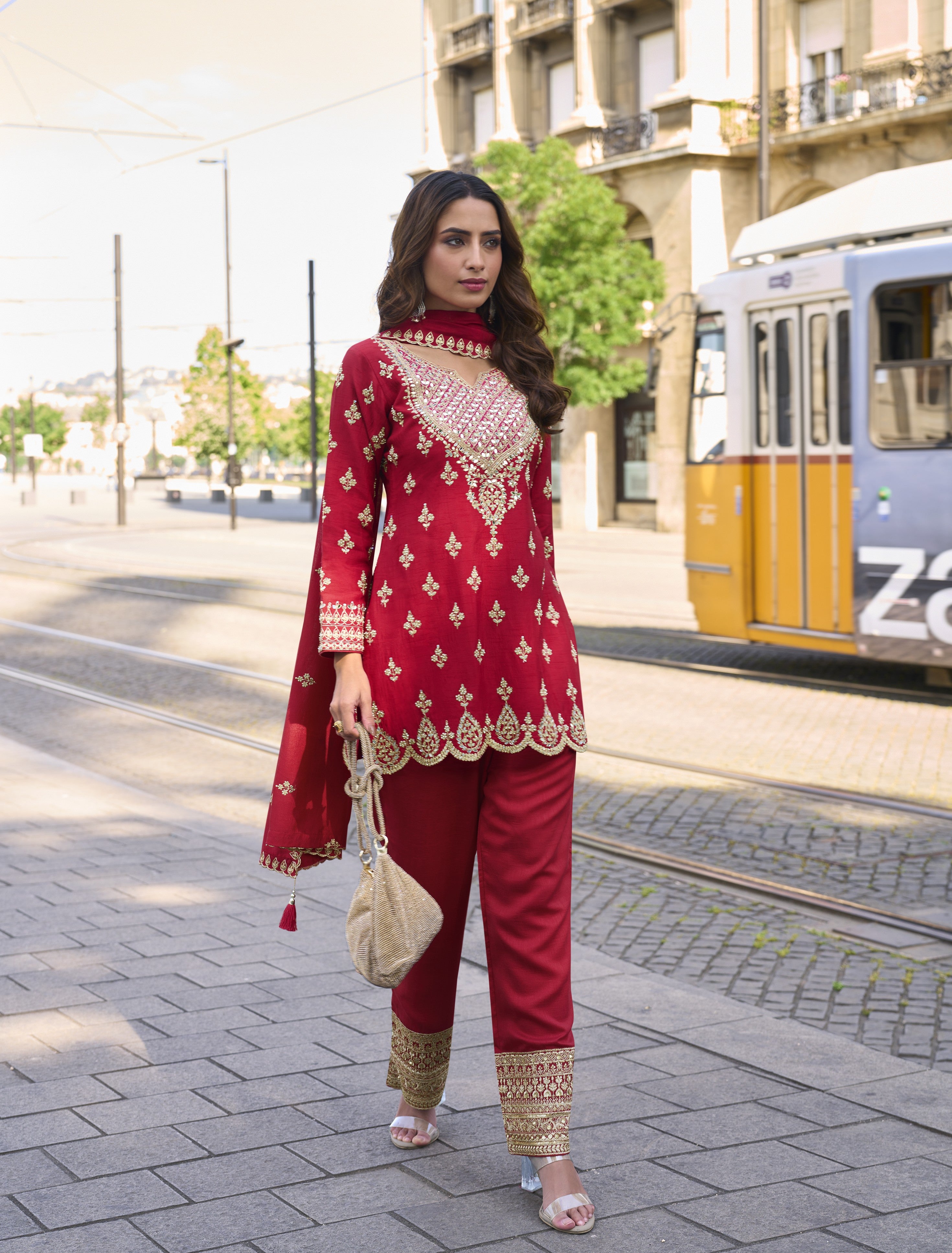 Red Premium Simar Silk Embroidered Suit Set with Mirror Work