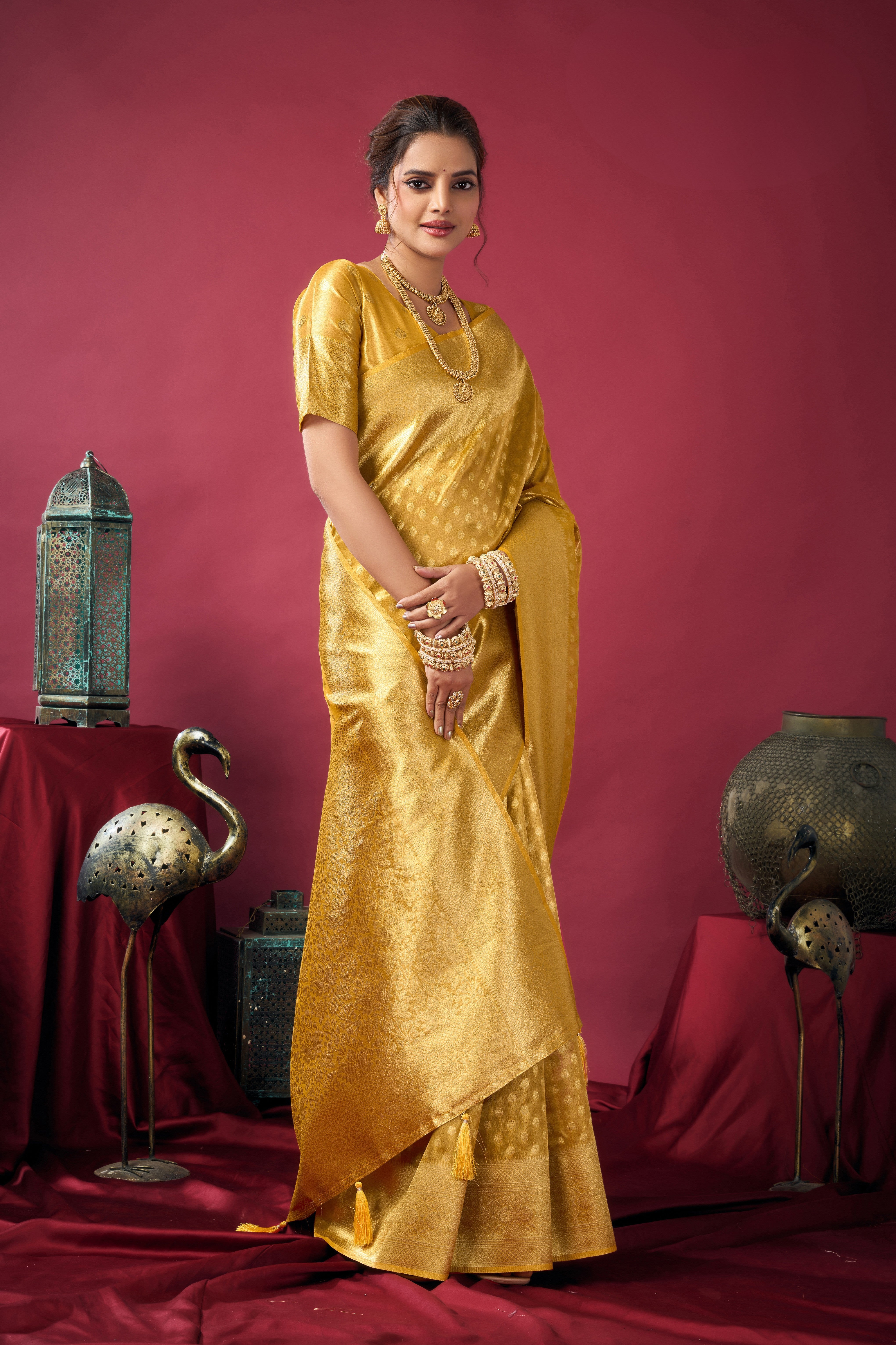 Elegant Tissue Silk Saree with Rich Zari Weaving & Blouse Piece