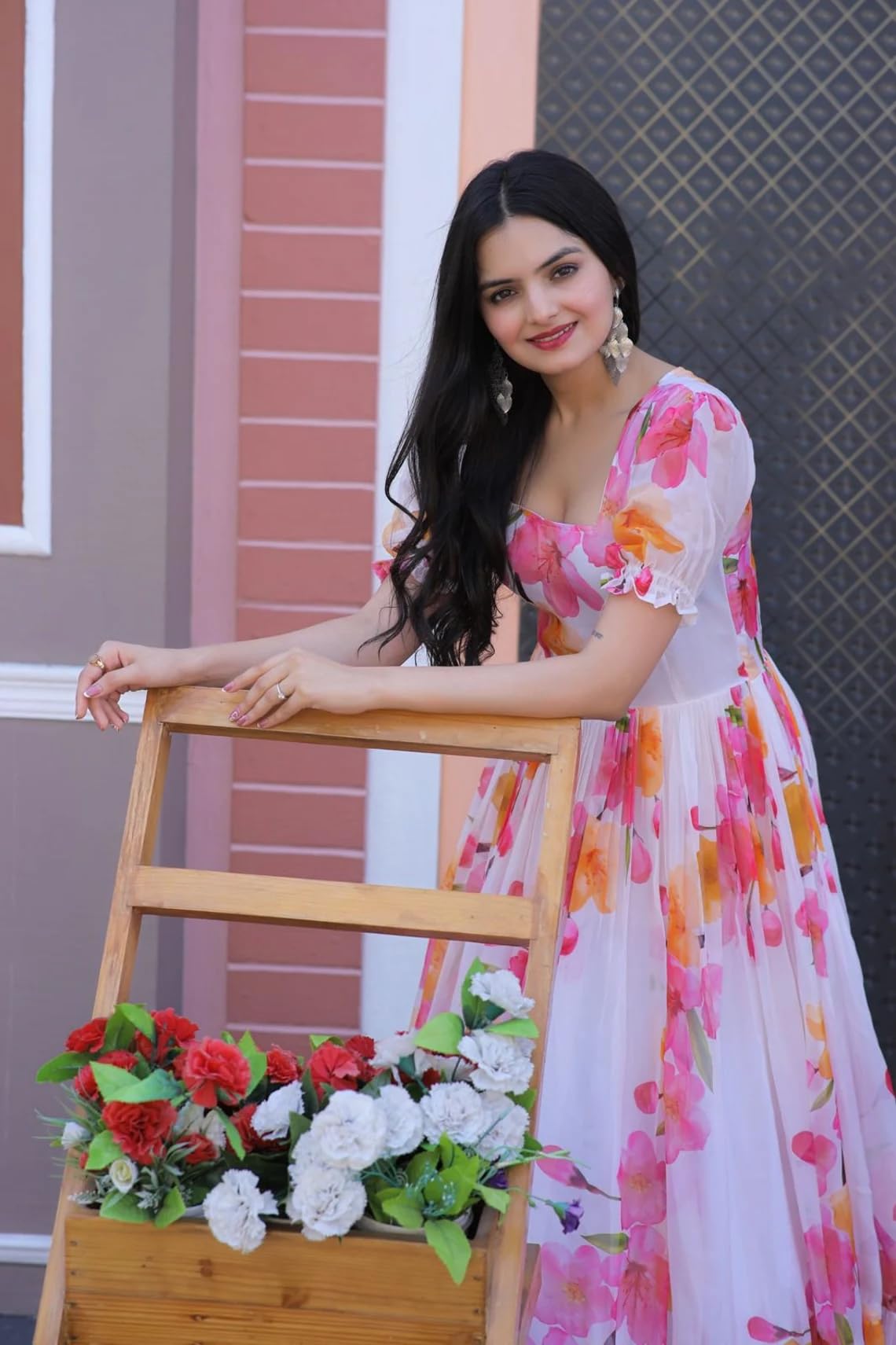 White Muslin Printed Top – Festive & Casual Ready-to-Wear for Women