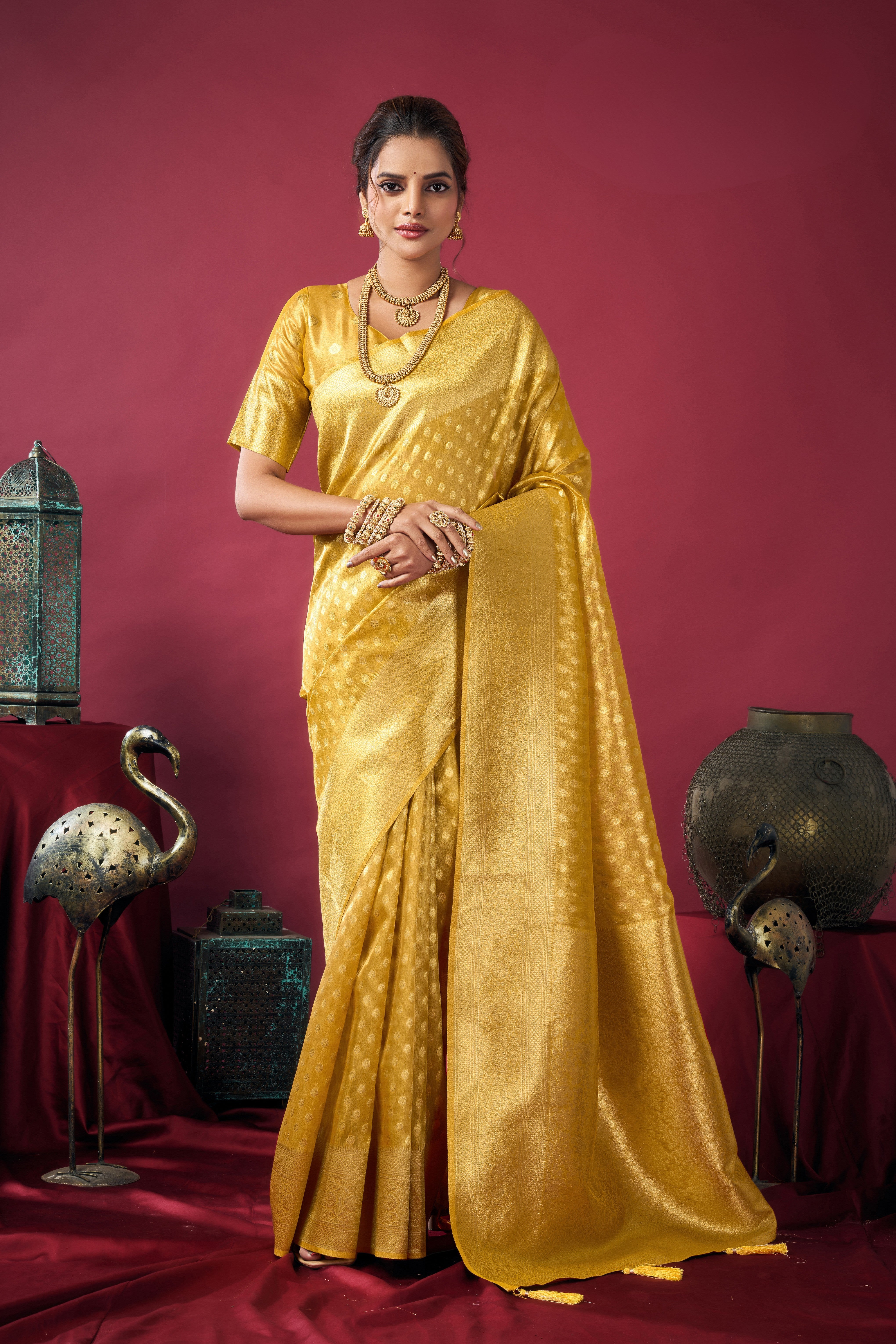 Elegant Tissue Silk Saree with Rich Zari Weaving & Blouse Piece