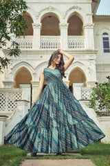 Chinon Sleeveless Top with Crepe Inner